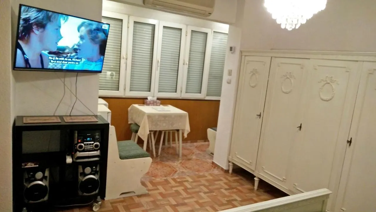 Rompromo Plus Accommodation Bucharest Romania